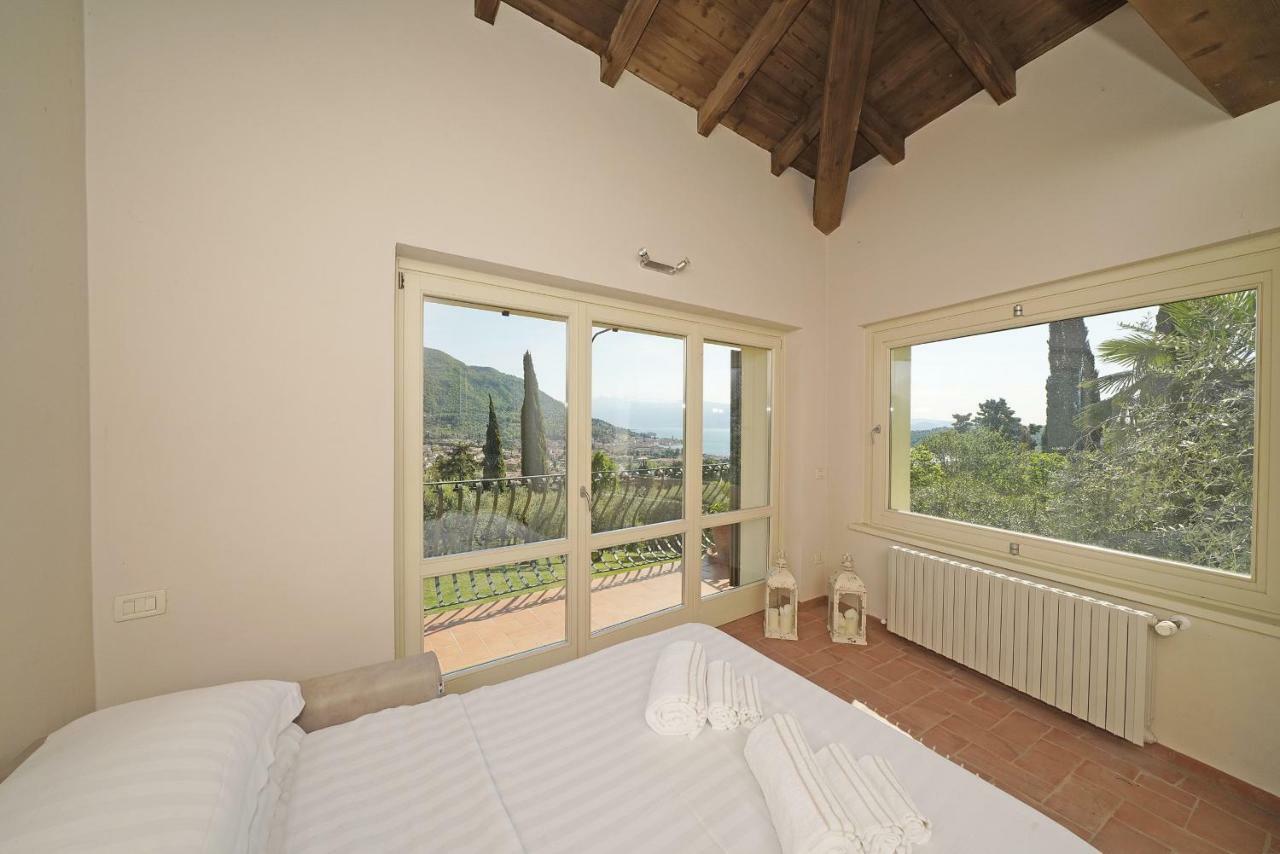 Tenuta La Pineta Saló Exterior foto